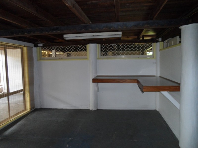 20 Beach Road, Hervey Bay QLD 4655
