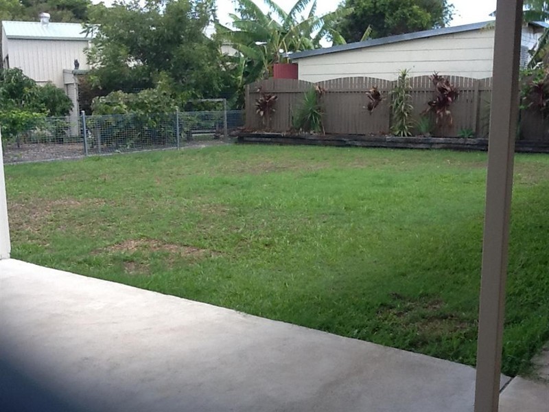 5 Maple Street, Pialba QLD 4655