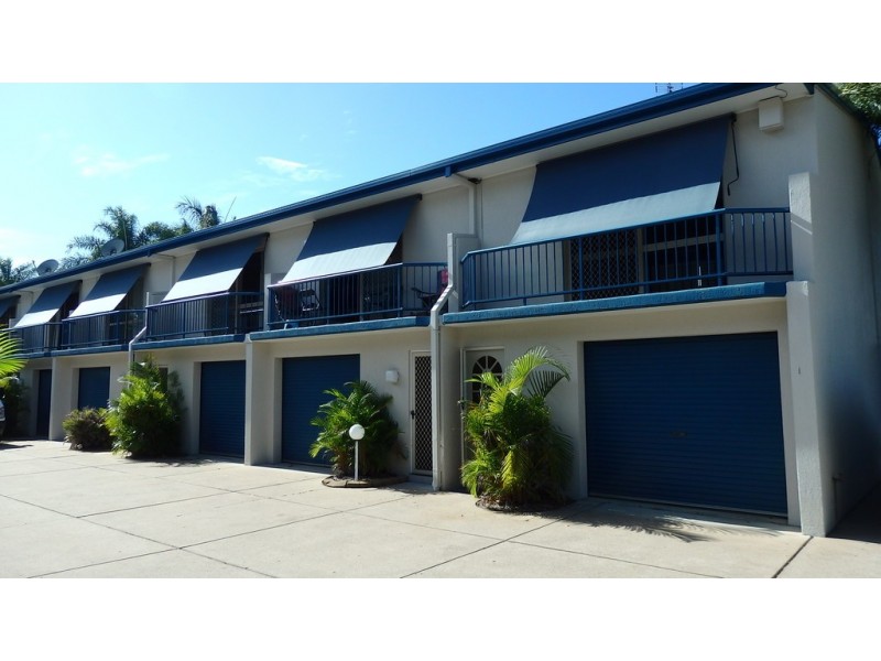8/4 Pilot Street, Urangan QLD 4655
