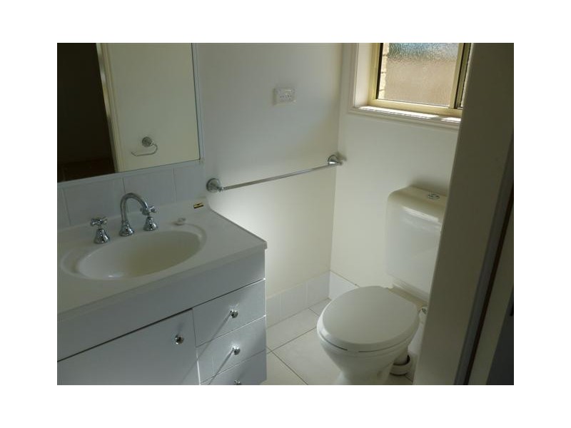 12 Cato Court, Torquay QLD 4655
