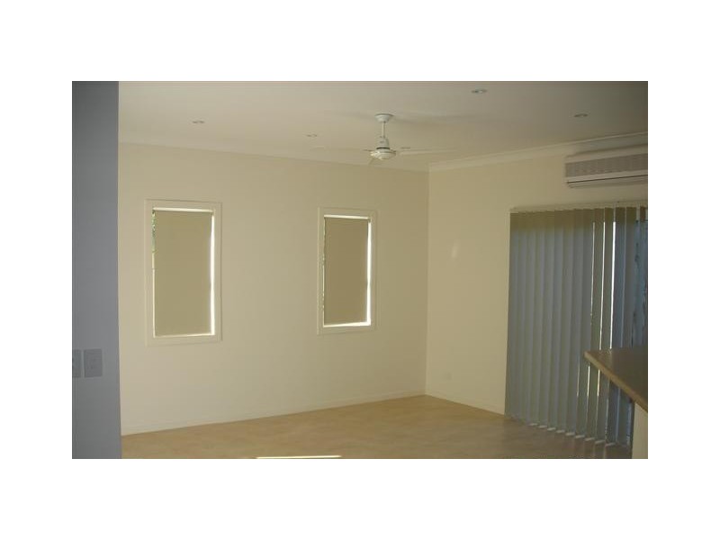 4/31 Stephenson Street, Scarness QLD 4655