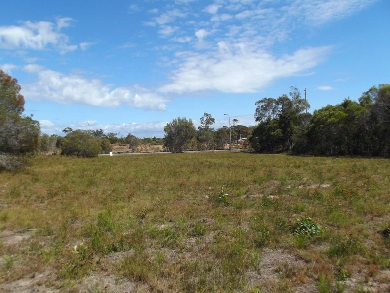 38 Ellengowan Street, Urangan QLD 4655