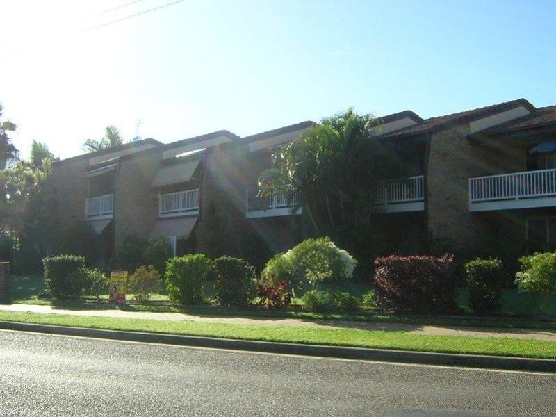 4/6 Beach Road, Pialba QLD 4655