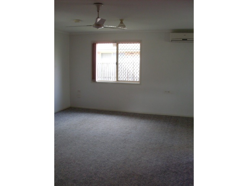 133 Robert Street, Torquay QLD 4655