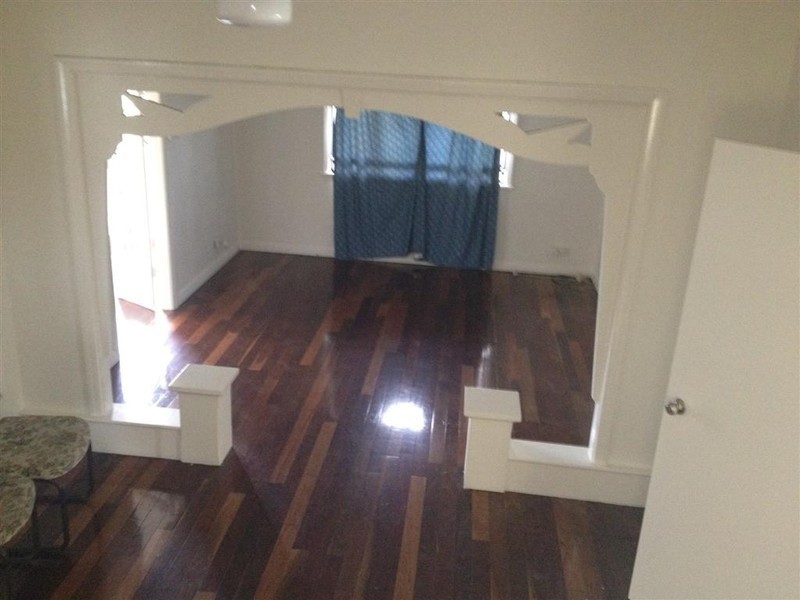 26 Mary Street, Scarness QLD 4655