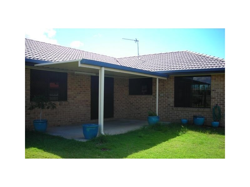 5 Durham Court, Kawungan QLD 4655