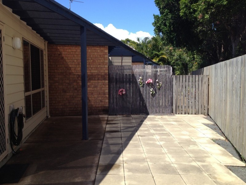 1/7-9 Cypress Street, Torquay QLD 4655