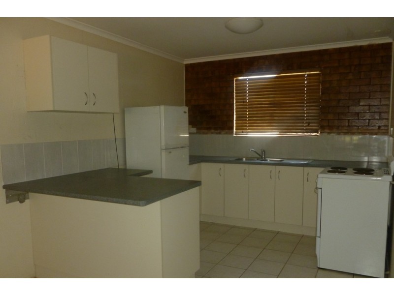 5/3 King Street, Urangan QLD 4655
