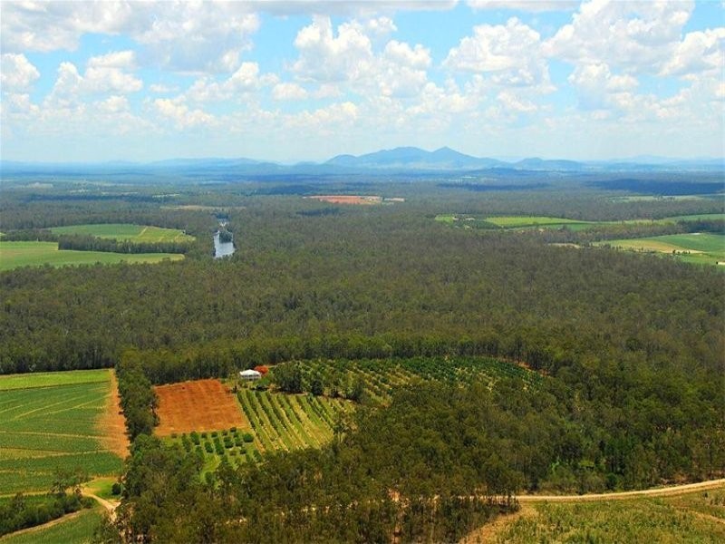 751 Teddington Road, Teddington QLD 4650
