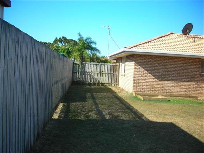 7 Merlin Drive, Urangan QLD 4655