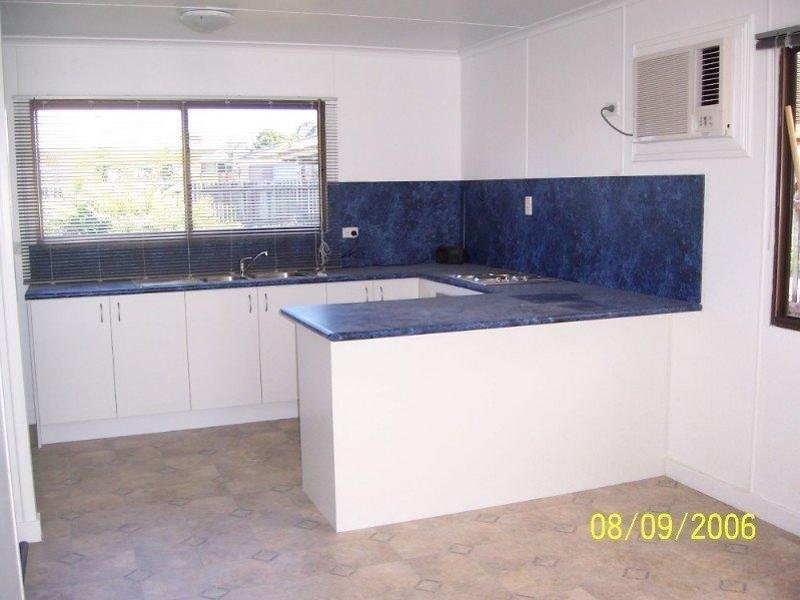 89 Pulgul Street, Urangan QLD 4655
