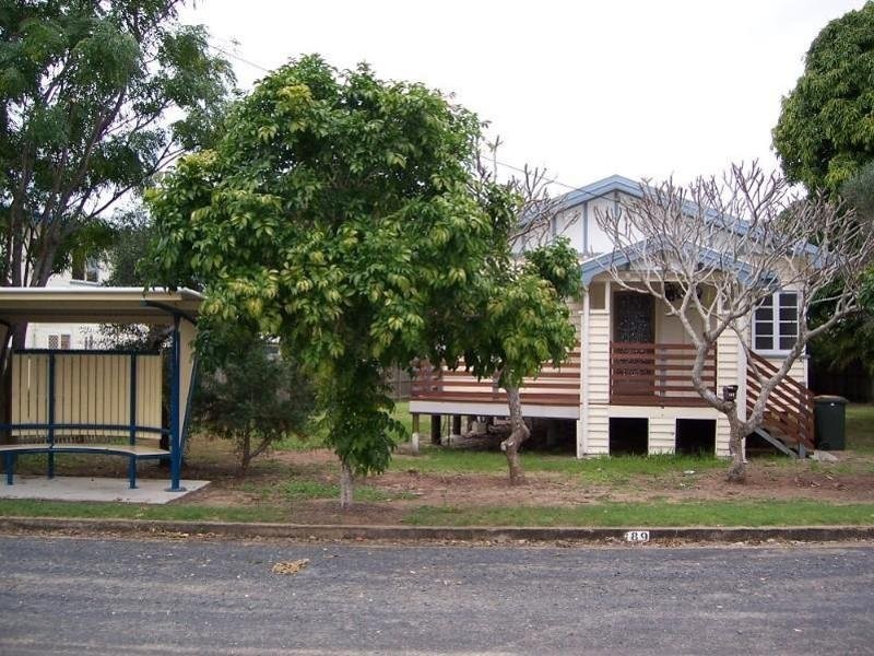 189 Cypress Street, Urangan QLD 4655