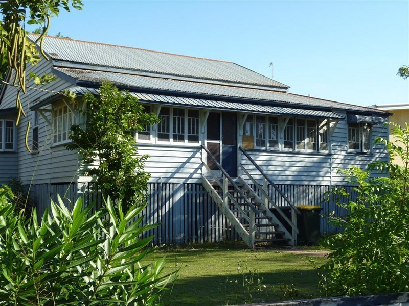 336 Esplanade, Scarness QLD 4655