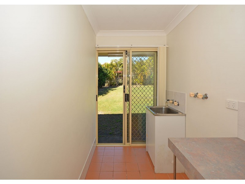 16 Queensbury Grove, Urraween QLD 4655