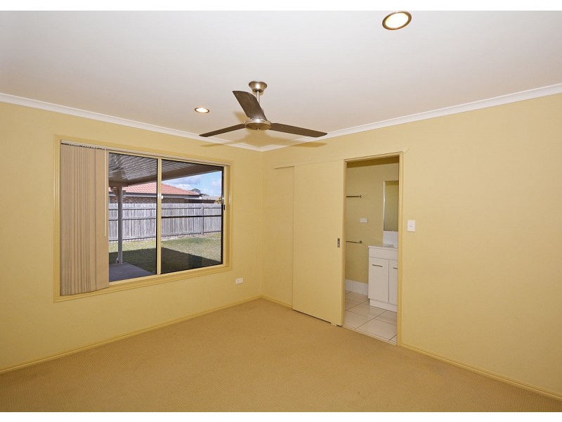 14 Sunny Way, Toogoom QLD 4655