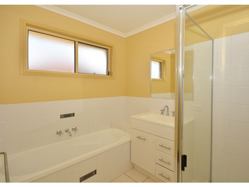 14 Sunny Way, Toogoom QLD 4655