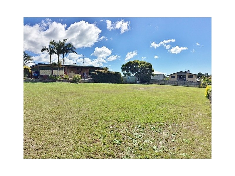 18 Julie Street, Dundowran Beach QLD 4655