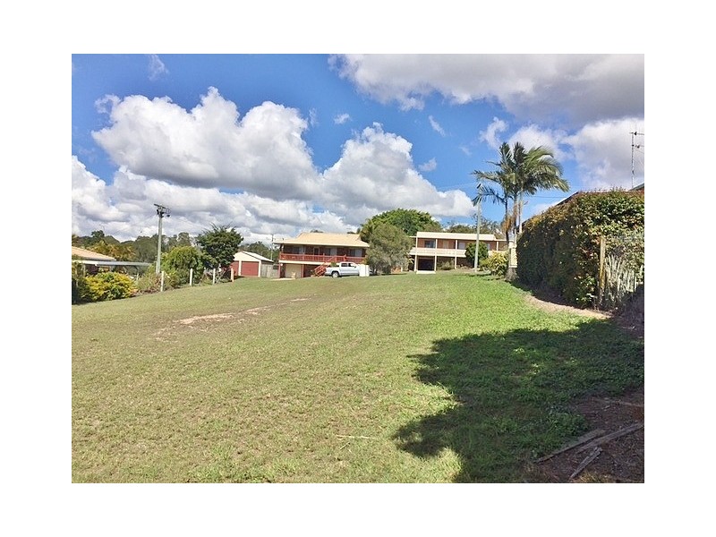 18 Julie Street, Dundowran Beach QLD 4655