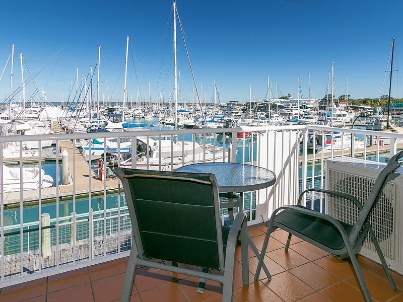 Unit 35 Great Sandy Straits Marina, 17 Buccaneer Dr, Urangan QLD 4655