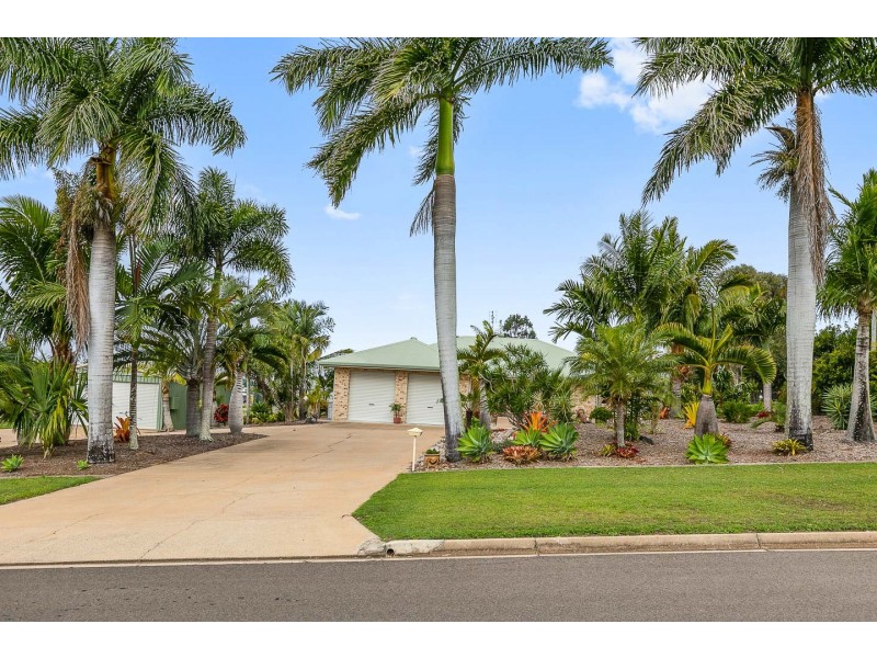 65 Cove Boulevard, River Heads QLD 4655