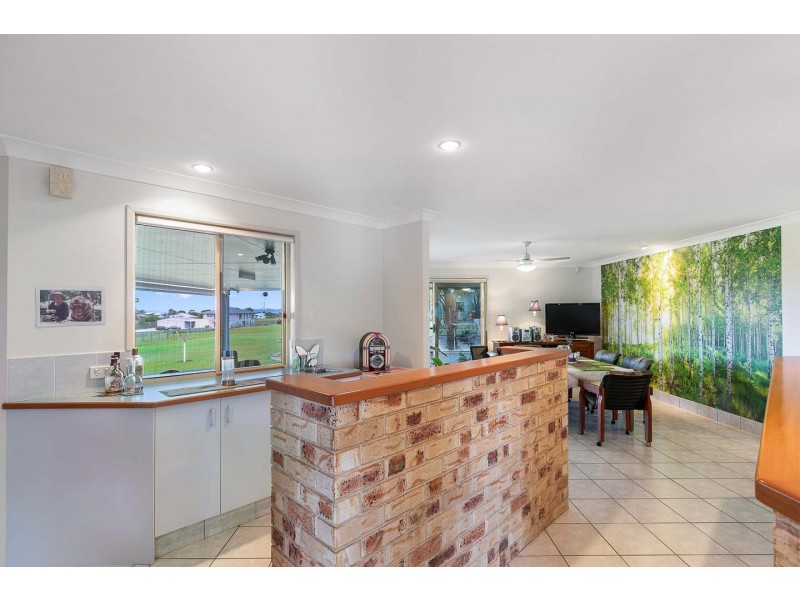 65 Cove Boulevard, River Heads QLD 4655