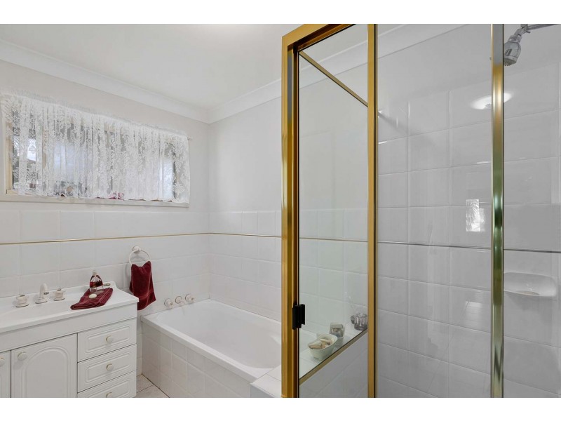 65 Cove Boulevard, River Heads QLD 4655