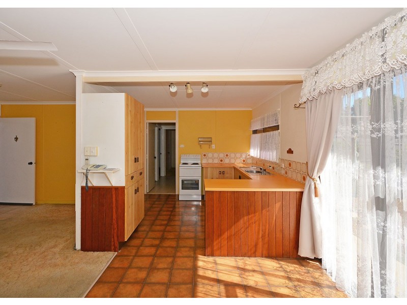 34 Colyton Street, Torquay QLD 4655
