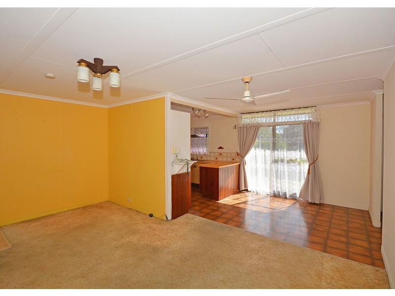 34 Colyton Street, Torquay QLD 4655