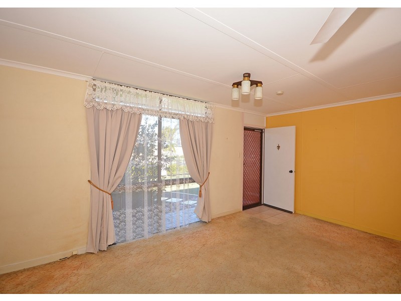 34 Colyton Street, Torquay QLD 4655