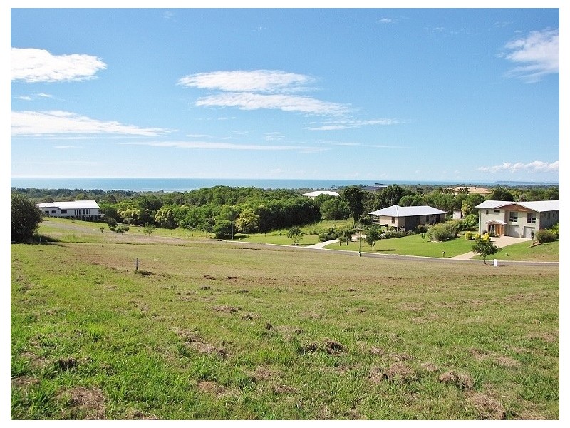 4 Edgewater Court, Craignish QLD 4655