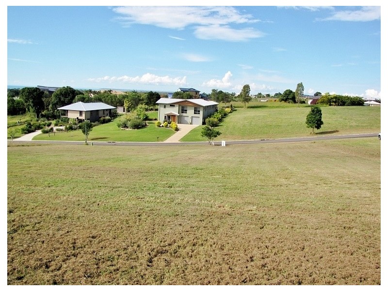 4 Edgewater Court, Craignish QLD 4655