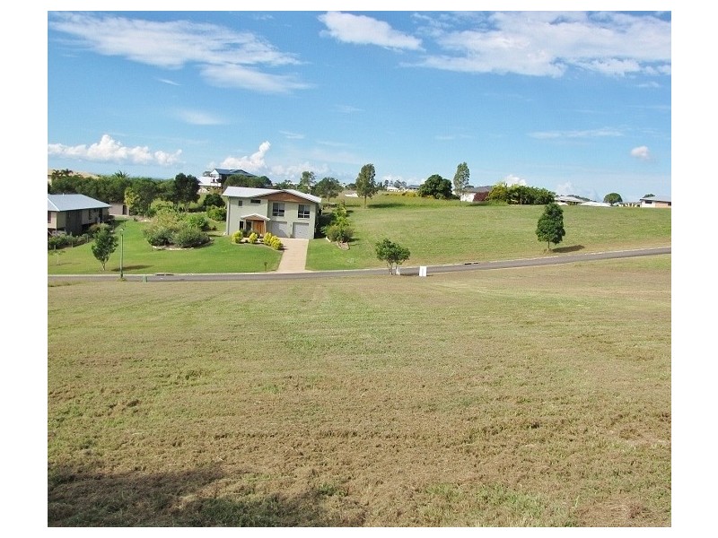 4 Edgewater Court, Craignish QLD 4655