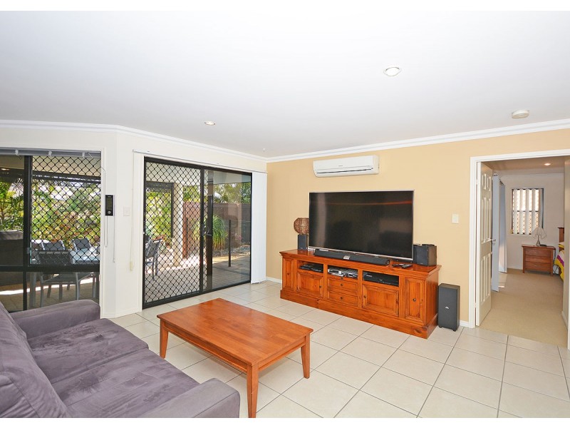 1 Westminster Court, Kawungan QLD 4655