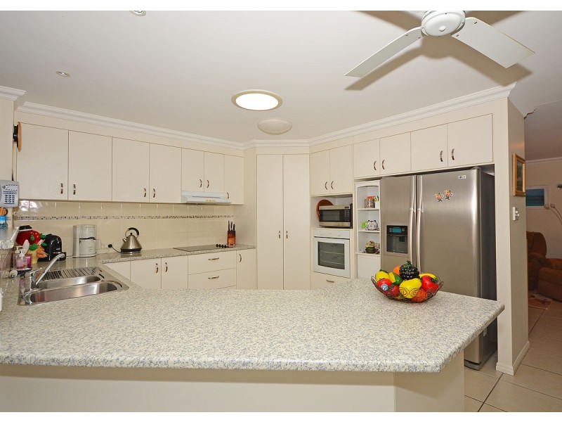 1 Westminster Court, Kawungan QLD 4655