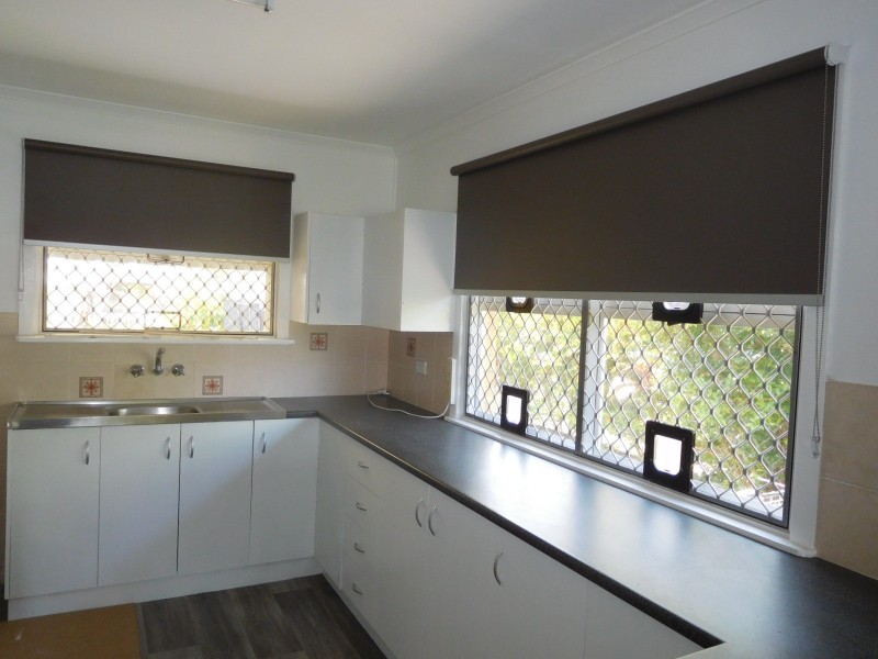 12 Edward Street, Urangan QLD 4655