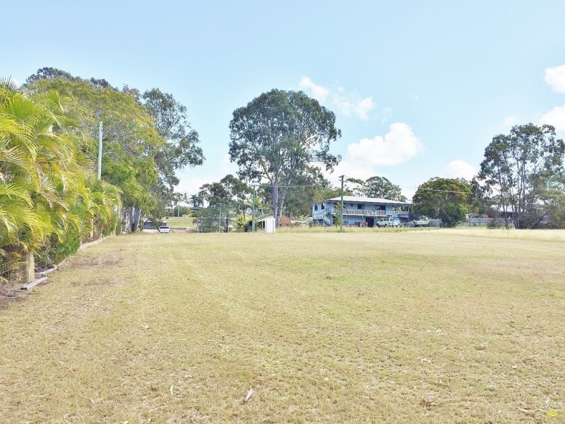 10 Ferris Ave, River Heads QLD 4655