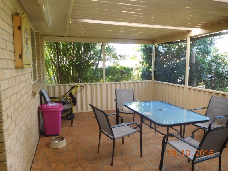4 Georgia Court, Torquay QLD 4655