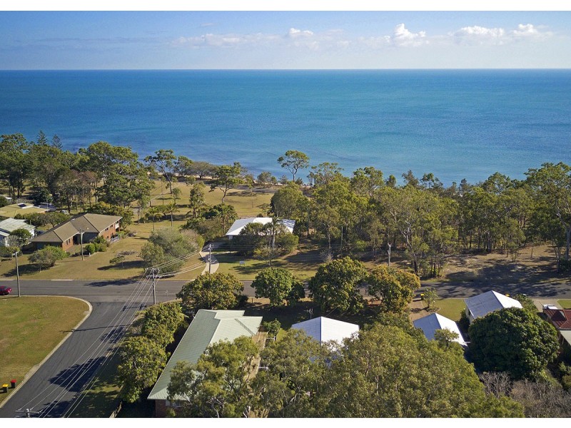 19 Mant Street, Point Vernon QLD 4655