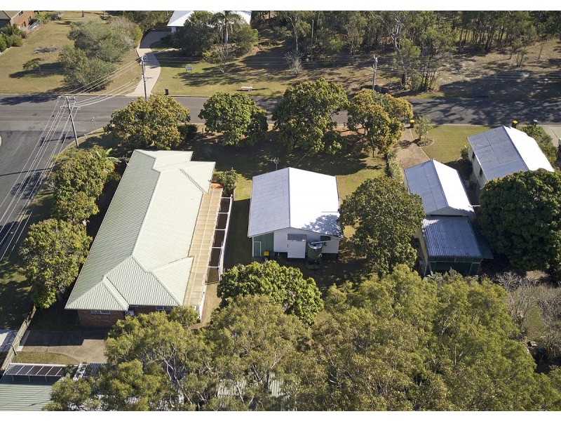 19 Mant Street, Point Vernon QLD 4655