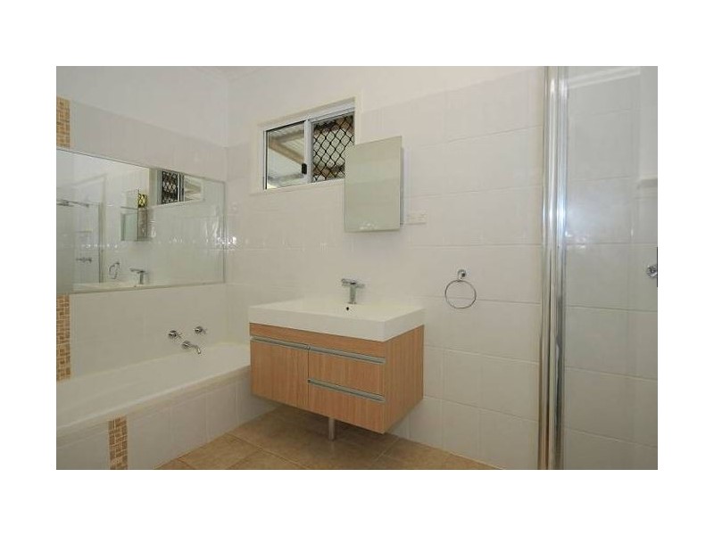 28 Fraser Drive, River Heads QLD 4655