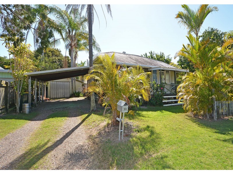 22 Scarborough Street, Scarness QLD 4655
