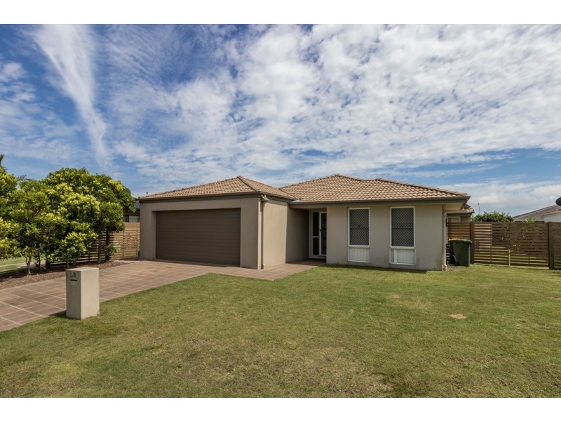 53 Lady Penrhyn Drive, Eli Waters QLD 4655