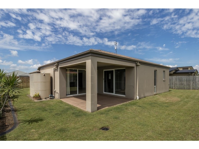 53 Lady Penrhyn Drive, Eli Waters QLD 4655