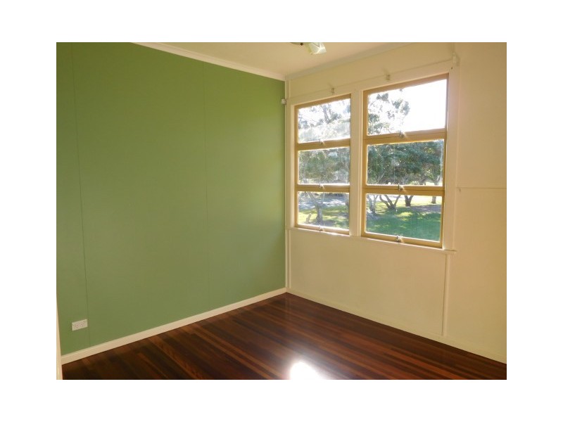 65 East Street, Scarness QLD 4655