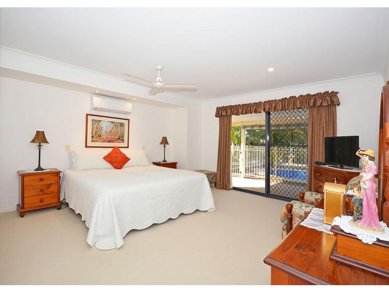 17 Fraser Waters Parade, Toogoom QLD 4655