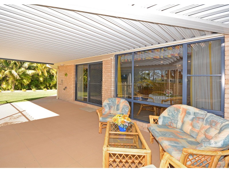 17 Fraser Waters Parade, Toogoom QLD 4655