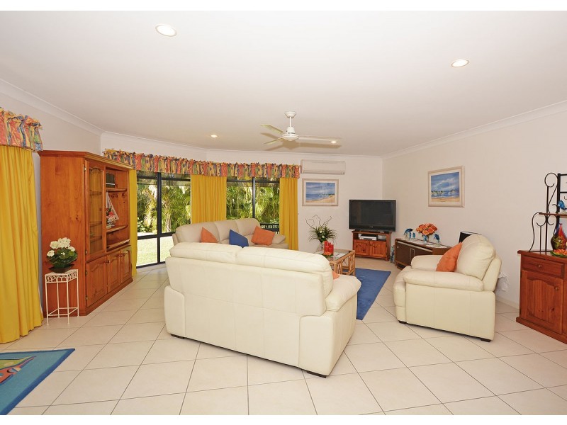 17 Fraser Waters Parade, Toogoom QLD 4655