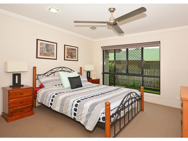 66 Long Street, Point Vernon QLD 4655