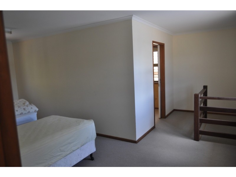 618 Charlton Esplanade, Urangan QLD 4655