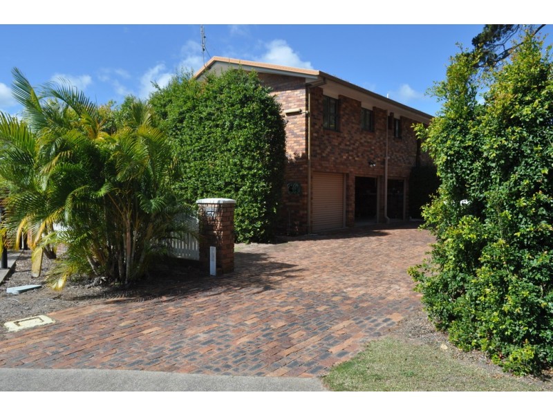 618 Charlton Esplanade, Urangan QLD 4655